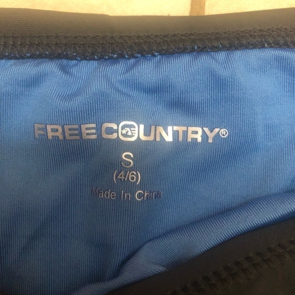 FREE country black and blue athletic shorts, small - Picture 9 of 9